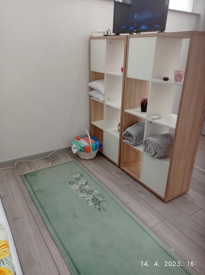 Sokak Apartment *