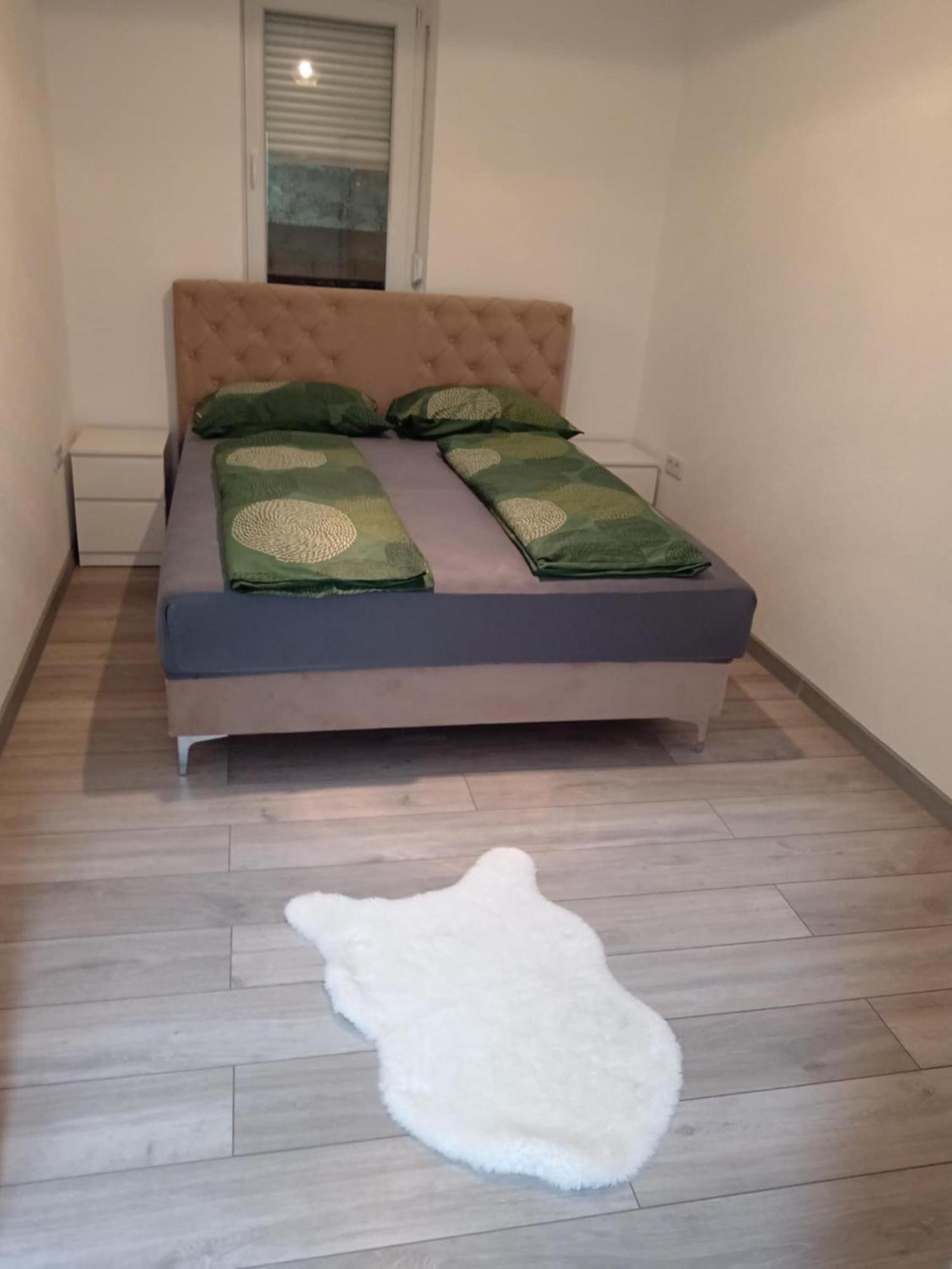 Apartment Sokak
